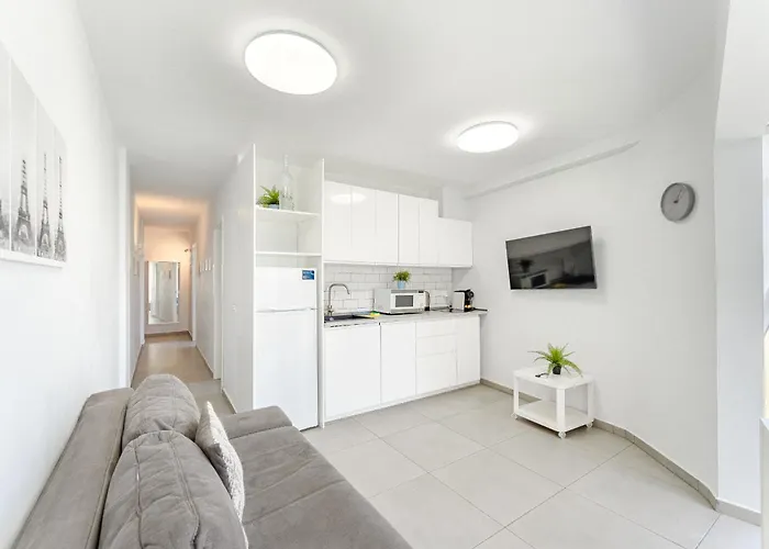 Rising Sun In Complex Terrazas *