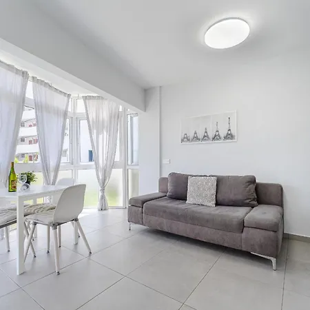 Rising Sun In Complex Terrazas * 플라야데라스아메리카스